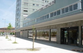 Oficinas y Supermercado (Vitoria)